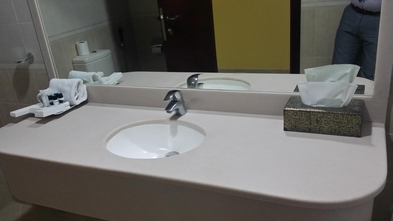 Aryana Hotel Buraimi Kültér fotó
